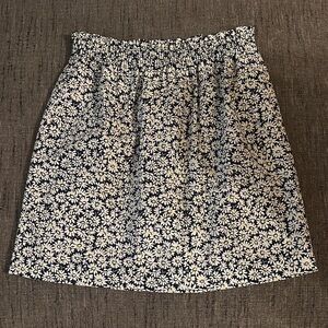 Floral Navy and White Elastic-Waist Skirt